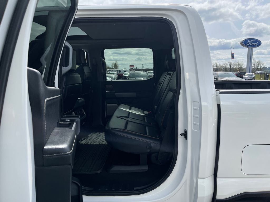 2025 Ford F-350SD Lariat