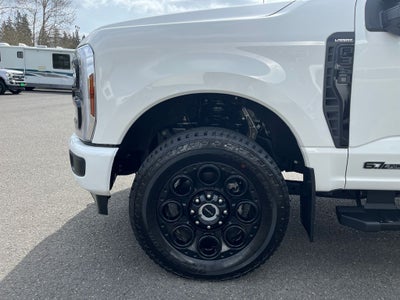 2025 Ford F-350SD Lariat