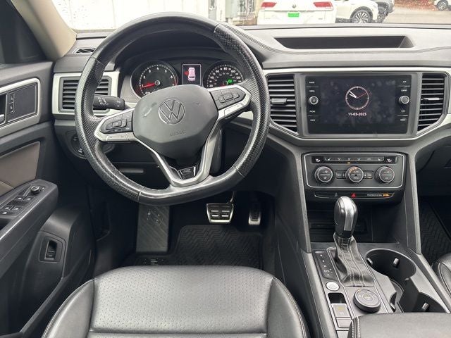 2021 Volkswagen Atlas 3.6L V6 SE w/Technology R-Line