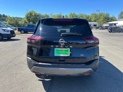 2022 Nissan Rogue SL