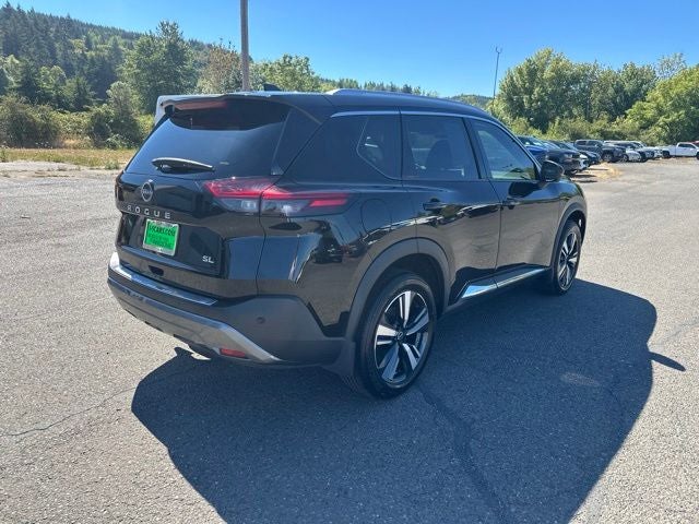 2022 Nissan Rogue SL