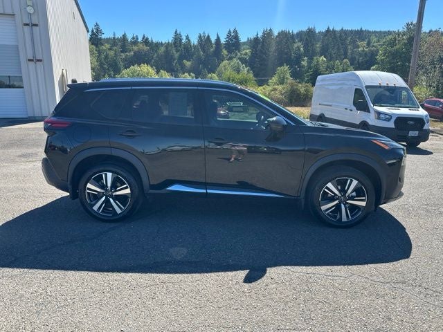 2022 Nissan Rogue SL