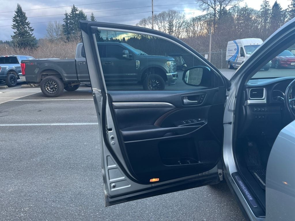 2018 Toyota Highlander Limited