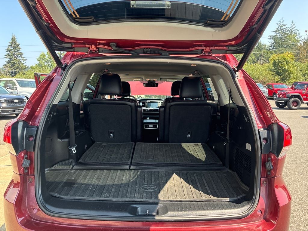 2019 Toyota Highlander SE