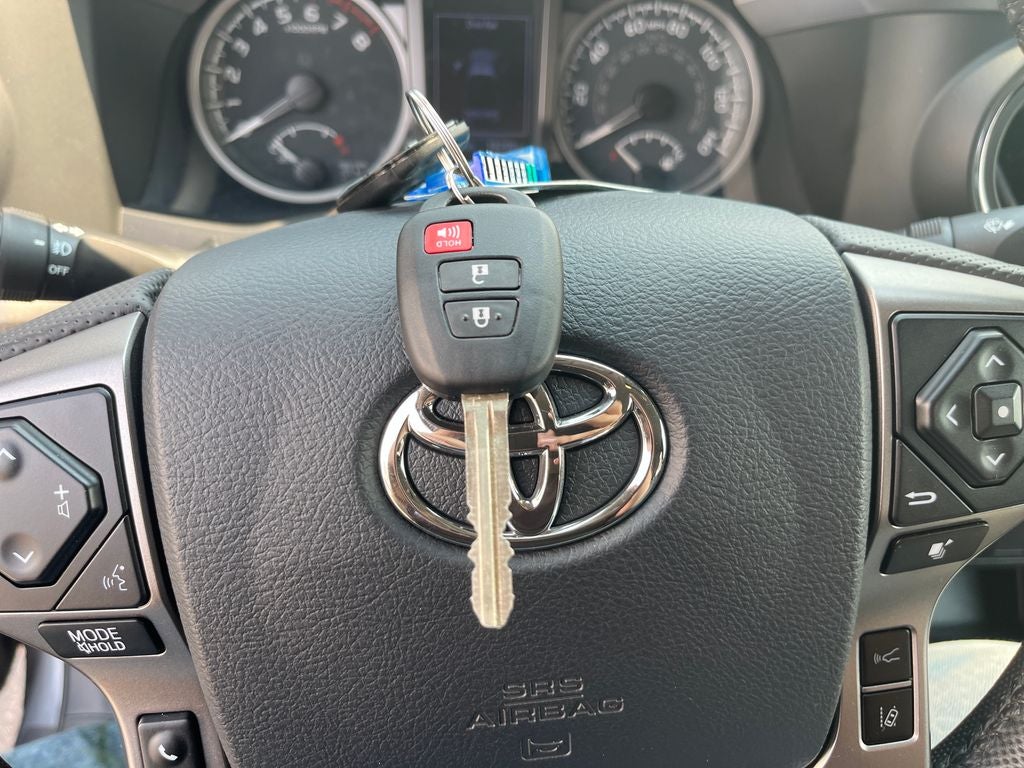 2020 Toyota Tacoma SR5