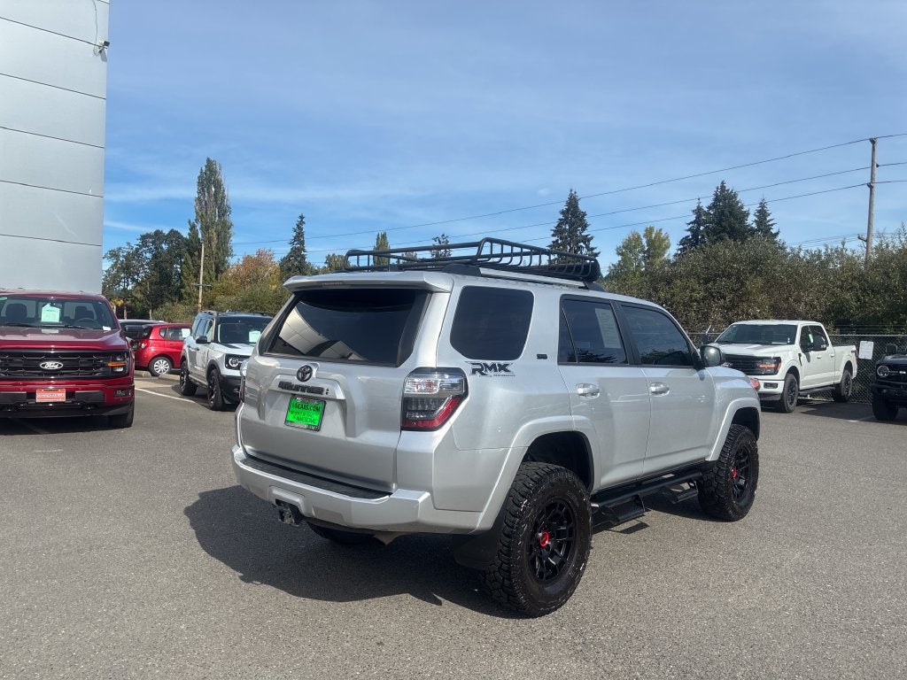 2022 Toyota 4Runner SR5
