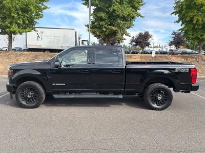 2022 Ford Super Duty F-350 Lariat